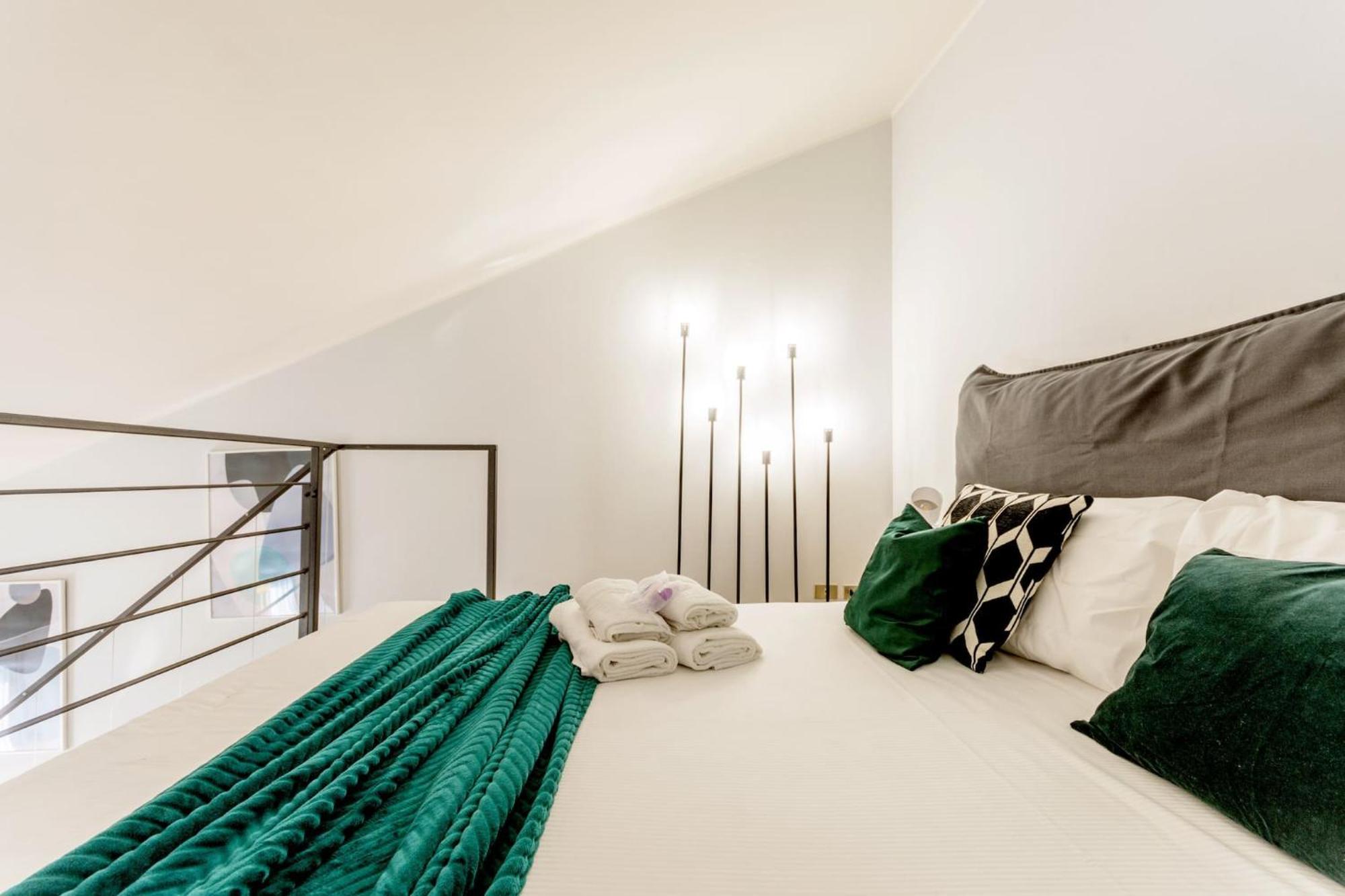 Lovely Apartments In The Hearth Of Brera By Rentopolis Milão Exterior foto